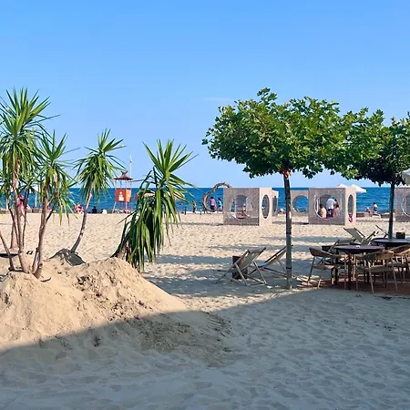 Apartamento Olive Luxury Few Steps Away From The Sandy Sveti Vlas