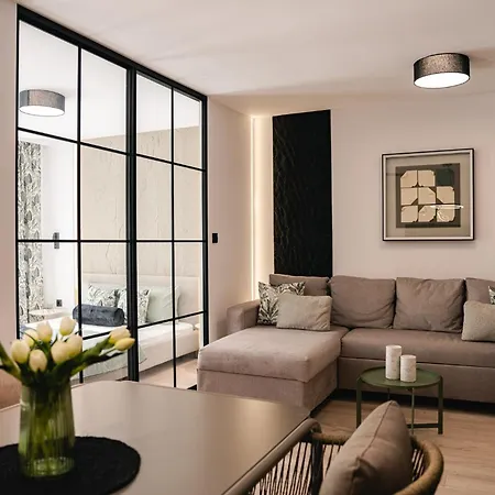 Olive Luxury Few Steps Away From The Sandy Apartamento Sveti Vlas