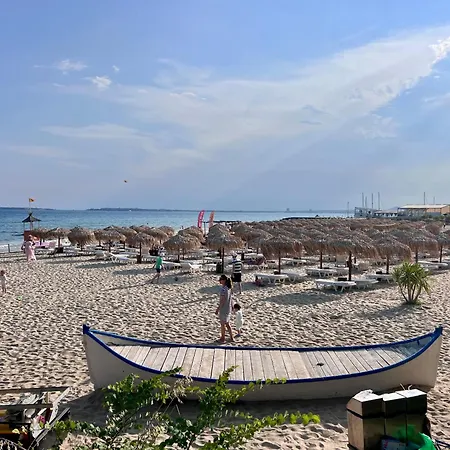 Apartamento Olive Luxury Few Steps Away From The Sandy Sveti Vlas