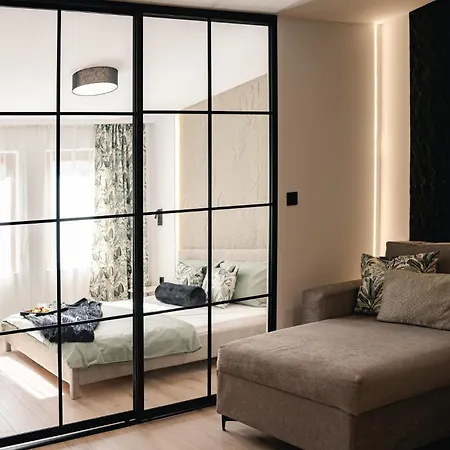 Olive Luxury Few Steps Away From The Sandy