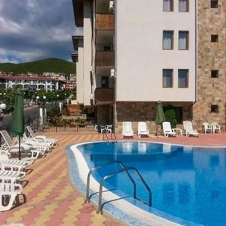 Olive Luxury Few Steps Away From The Sandy Apartamento