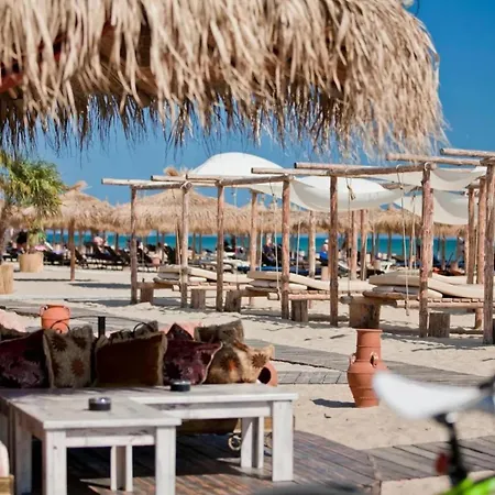 Olive Luxury Few Steps Away From The Sandy Апартамент Свети Влас