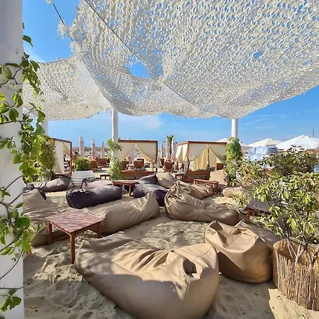 Apartamento Olive Luxury Few Steps Away From The Sandy Sveti Vlas