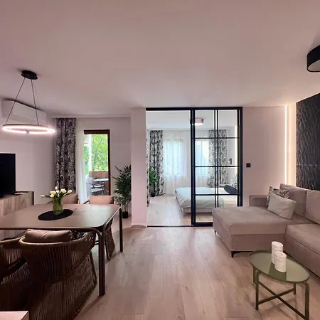 Olive Luxury Few Steps Away From The Sandy Apartamento